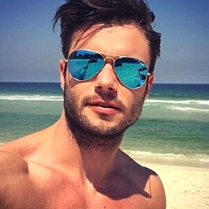 Ray Ban (Store Display) Aviator Blue Mirror Lens RB3025